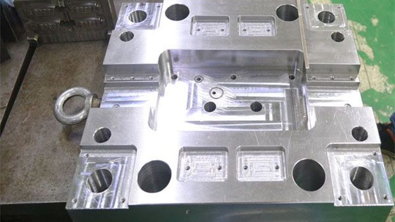 成都高精度拉伸模具定制：揭秘其关键技术与选型要点