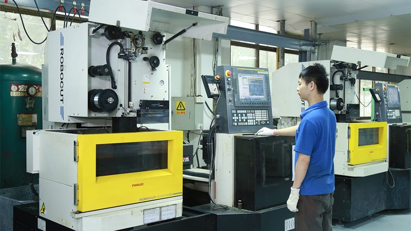 铝合金模具加工：上海厂家的关键优势与挑战**