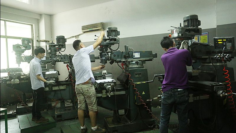 成都橡胶模具批发市场：揭秘橡胶模具的选购与使用之道